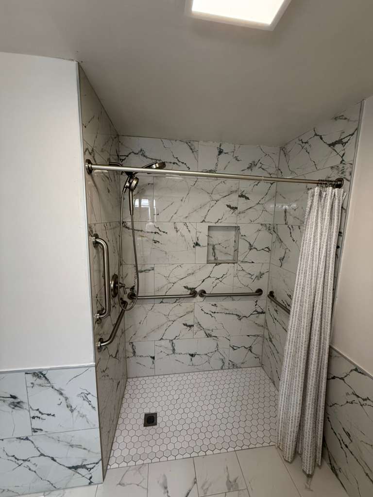 Graceful Living Home Image 15