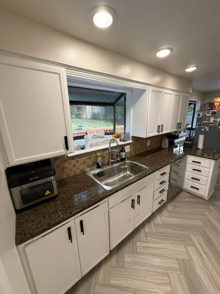 Graceful Living Home Image 7